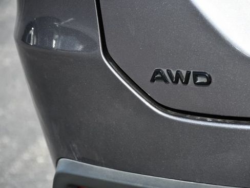 Used 2025 Honda Pilot Black Edition image 29