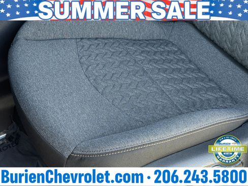 Used 2024 Chevrolet Equinox LT AWD/4WD image 11