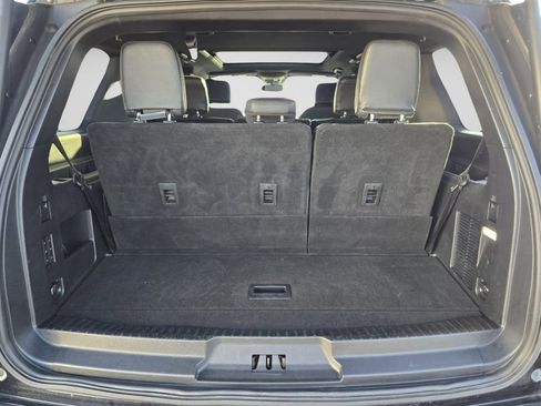 Used 2021 Ford Expedition Limited image 26