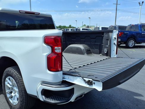 Used 2023 Chevrolet Silverado 1500 RST AWD/4WD image 18