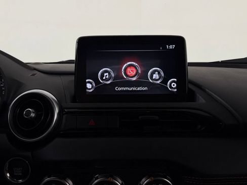 Used 2023 MAZDA MX-5 Miata Grand Touring RWD image 18