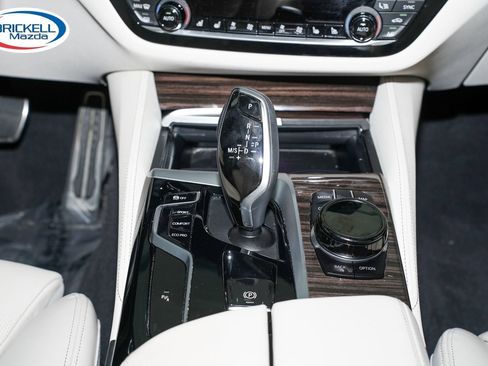 Used 2023 BMW 530i w/ Executive Package RWD image 27
