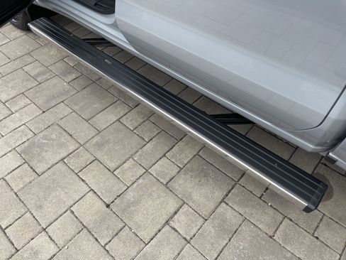 Used 2025 GMC Sierra 1500 Denali w/ Denali Reserve Package image 12