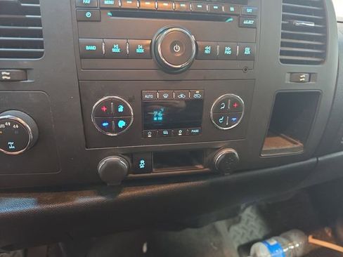 Used 2012 Chevrolet Silverado 1500 LT AWD/4WD image 9