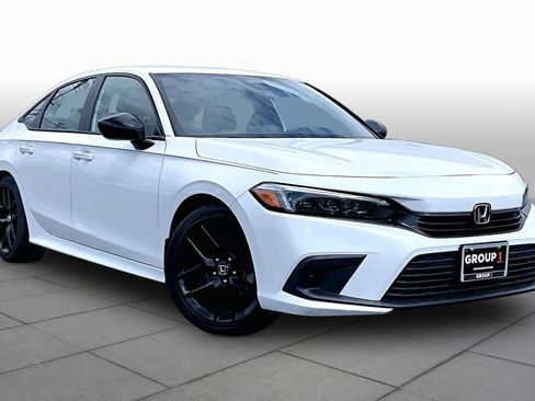 Used 2024 Honda Civic Sport image 3