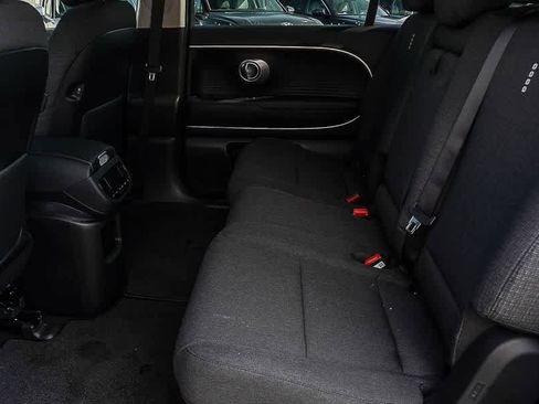 New 2026 Hyundai Ioniq 9 SE image 22