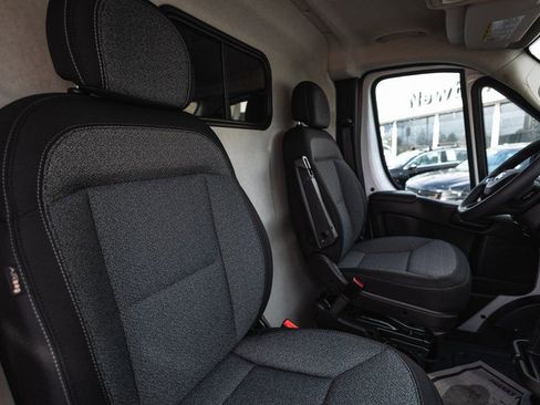 New 2026 RAM ProMaster 2500 w/ Convenience Group image 23