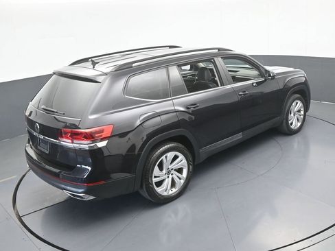 Used 2021 Volkswagen Atlas SE w/ Panoramic Sunroof Package FWD image 52