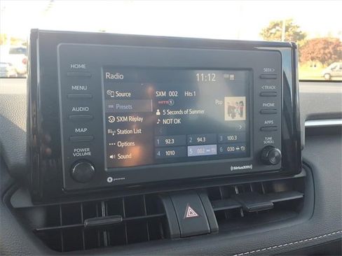 Used 2022 Toyota RAV4 LE image 16