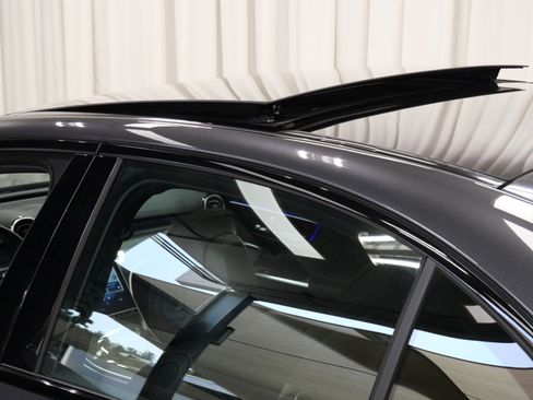 Used 2024 Mercedes-Benz C 63 AMG S image 25