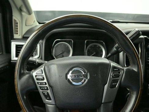 Used 2017 Nissan Titan Platinum Reserve AWD/4WD image 14