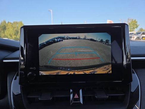 Used 2024 Toyota Corolla LE FWD image 16