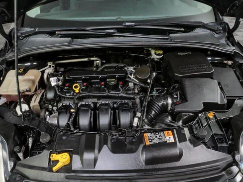Used 2014 Ford Focus S FWD image 30