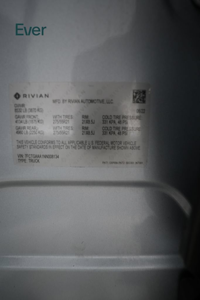 Used 2022 Rivian R1T Adventure AWD/4WD image 26