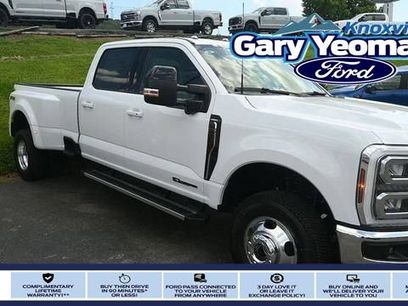 New 2026 Ford F350 Lariat w/ FX4 Off-Road Package