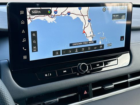 New 2026 Mitsubishi Outlander SEL image 8