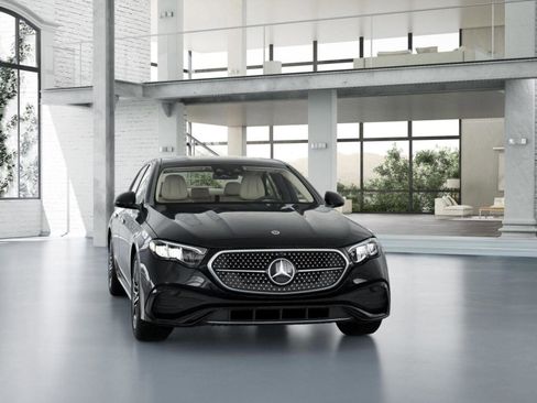 New 2026 Mercedes-Benz E 450 4MATIC Sedan image 8
