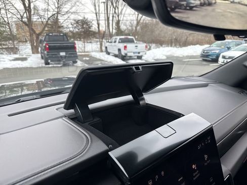 New 2026 GMC Yukon AT4 w/ AT4 Premium Package image 53