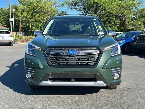 Used 2023 Subaru Forester Touring AWD/4WD image 3