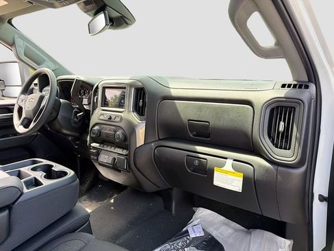 New 2026 Chevrolet Silverado 2500 Custom w/ Custom Value Package AWD/4WD image 29