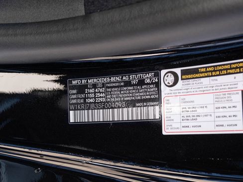 Used 2025 Mercedes-Benz AMG GT 63 image 29