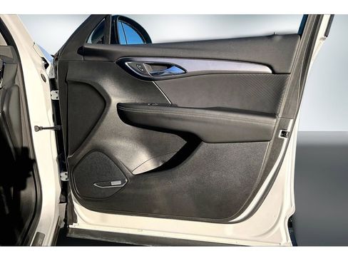 Used 2025 Buick Envision Sport Touring image 26