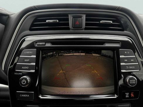 Used 2022 Nissan Maxima SV w/ Floor Mat Group image 28