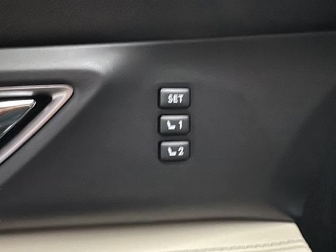 Used 2022 Subaru Ascent Limited w/ Technology Package AWD/4WD image 13