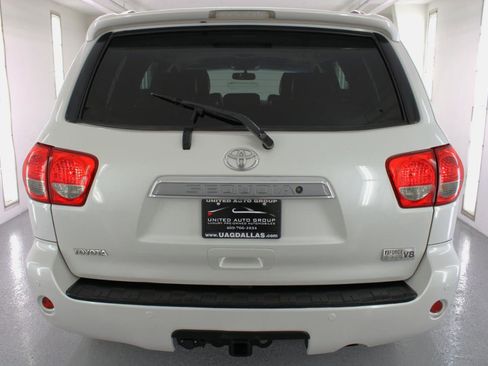 Used 2008 Toyota Sequoia Platinum image 8