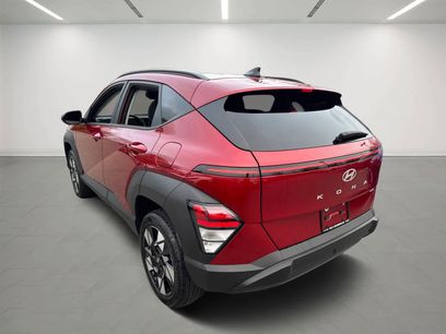 Used 2024 Hyundai Kona SEL w/ Convenience Package