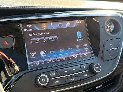 Used 2020 Buick Envision Preferred image 16