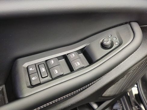 New 2026 Jeep Grand Cherokee Laredo X AWD/4WD image 17