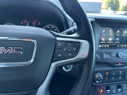 Used 2018 GMC Terrain SLE AWD/4WD image 33