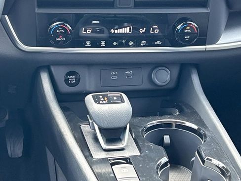 New 2026 Nissan Rogue SV FWD image 24