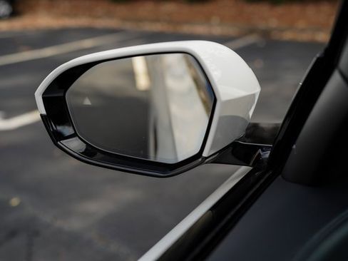 Used 2024 BMW i7 eDrive50 w/ M Sport Package image 36