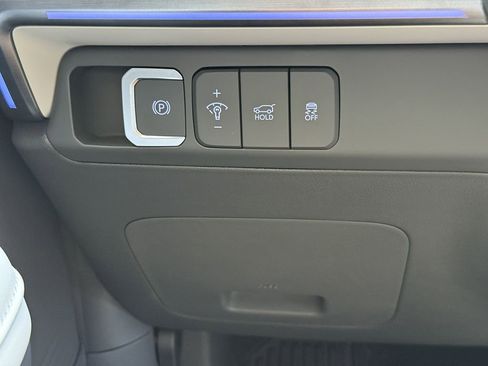 New 2026 Hyundai Santa Fe Calligraphy FWD image 25