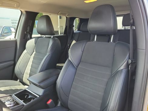 Used 2024 Mitsubishi Outlander SE FWD image 20
