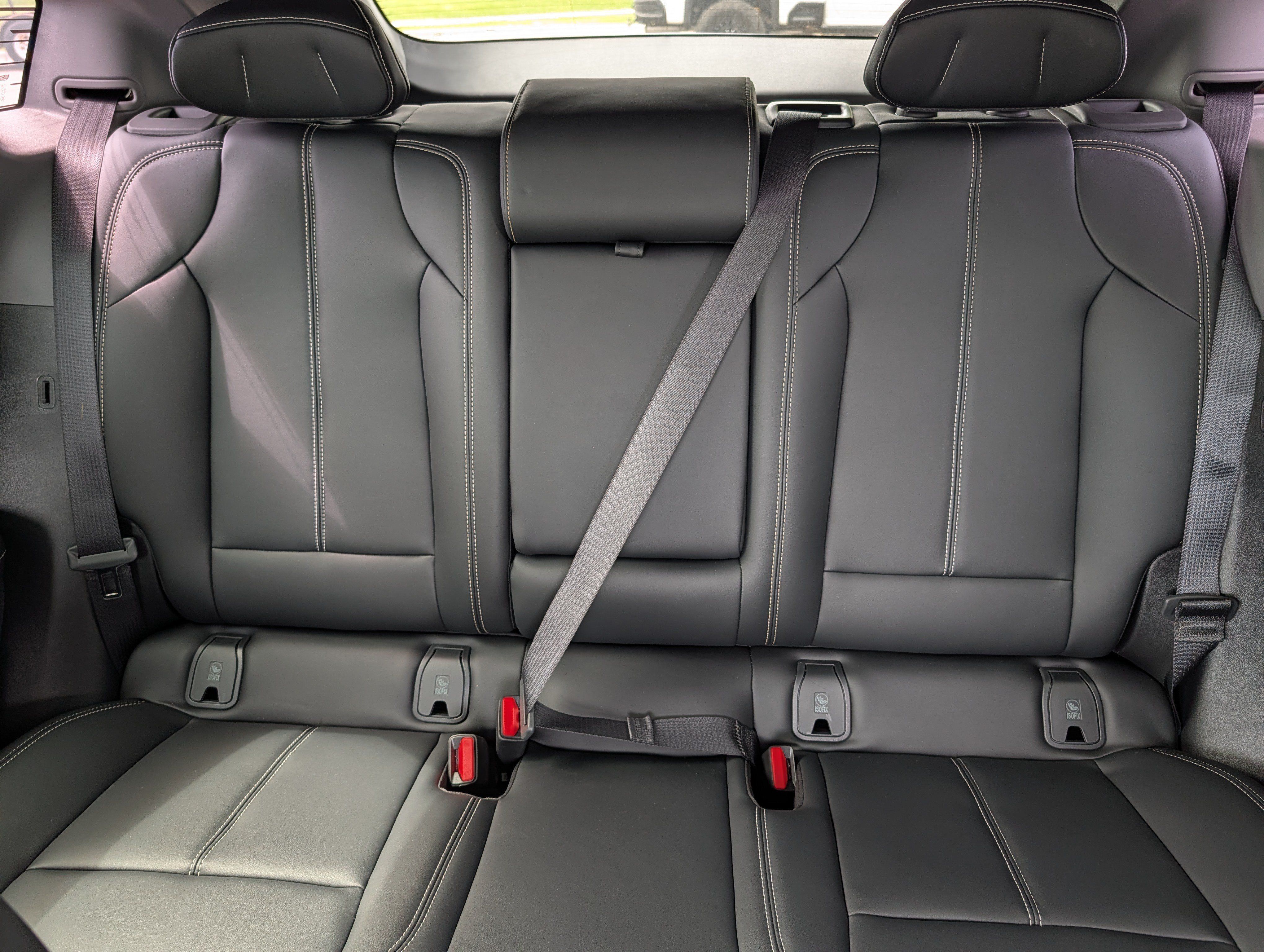 Used 2026 Cadillac Optiq Sport 1 w/ LPO, Floor Liner Package AWD/4WD image 15