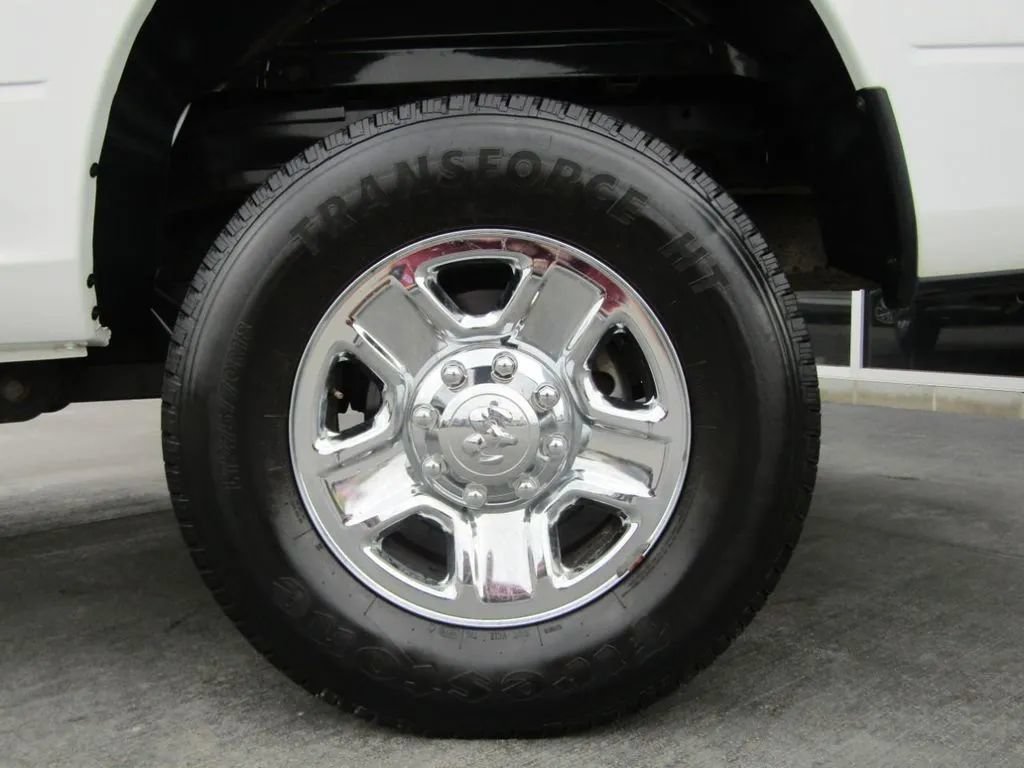 Used 2015 RAM 2500 SLT AWD/4WD image 43