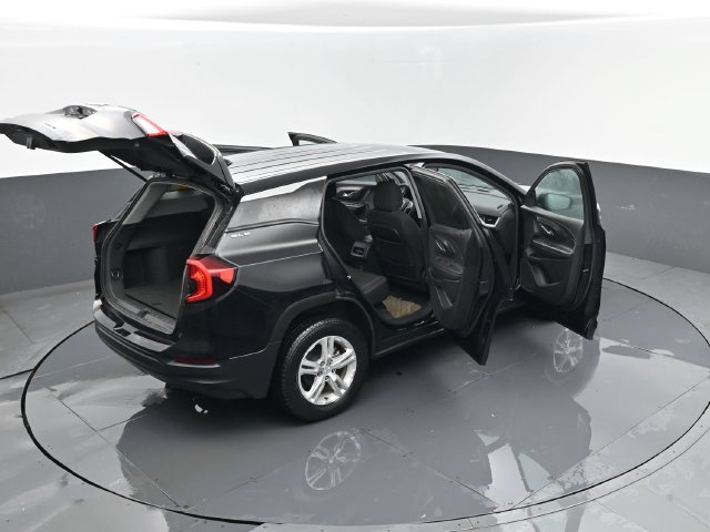 Used 2023 GMC Terrain SLE AWD/4WD image 25