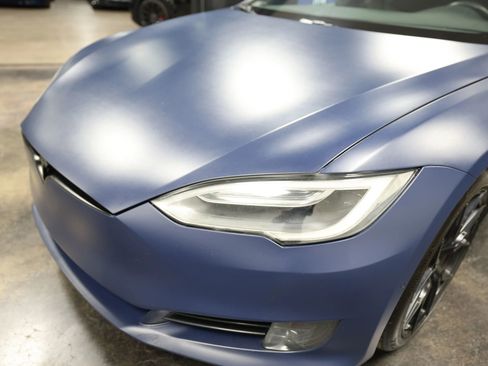 Used 2017 Tesla Model S 90D image 15