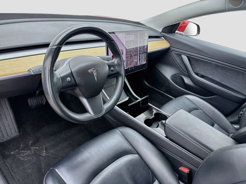 Used 2018 Tesla Model 3 Mid Range RWD image 7