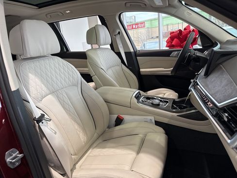 New 2026 BMW X7 xDrive40i image 61