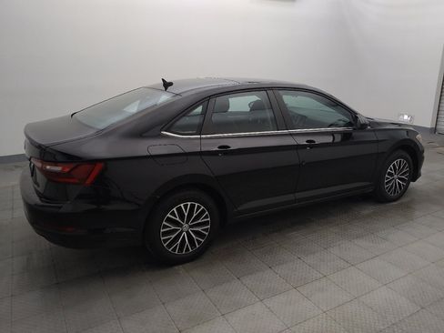 Used 2021 Volkswagen Jetta SE FWD image 10