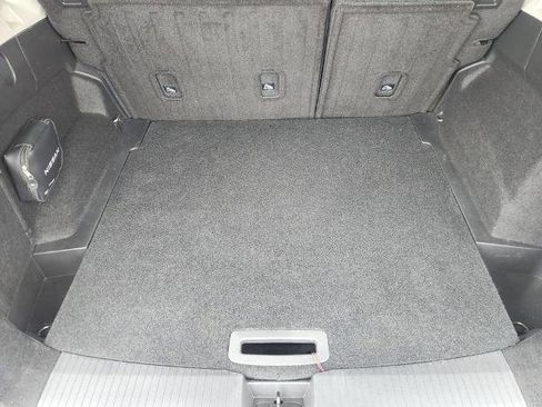 Certified 2025 Nissan Rogue S FWD image 23