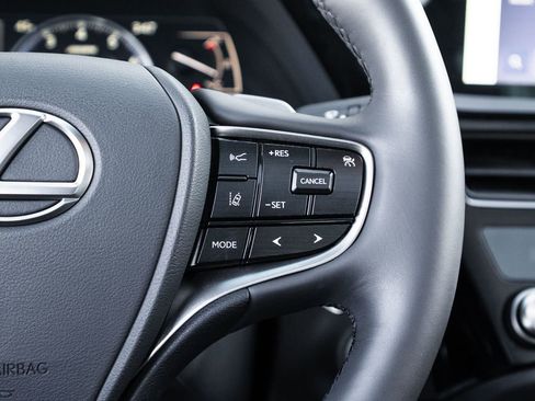 Used 2023 Lexus ES 350 w/ Premium Package image 19