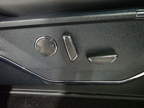 Used 2021 Ford F150 Lariat w/ Equipment Group 502A High image 25