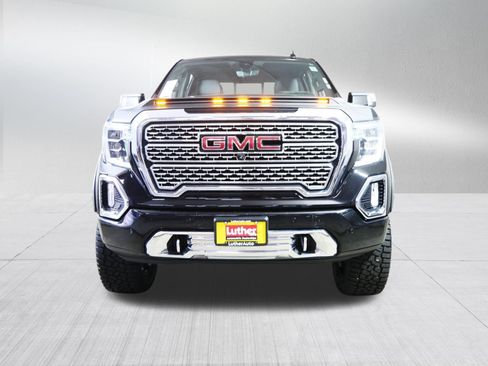 Used 2019 GMC Sierra 1500 Denali w/ Denali Ultimate Package AWD/4WD image 2