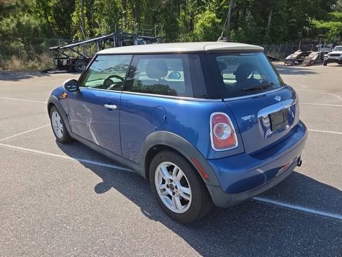 Used 2012 MINI Cooper Hardtop FWD image 2