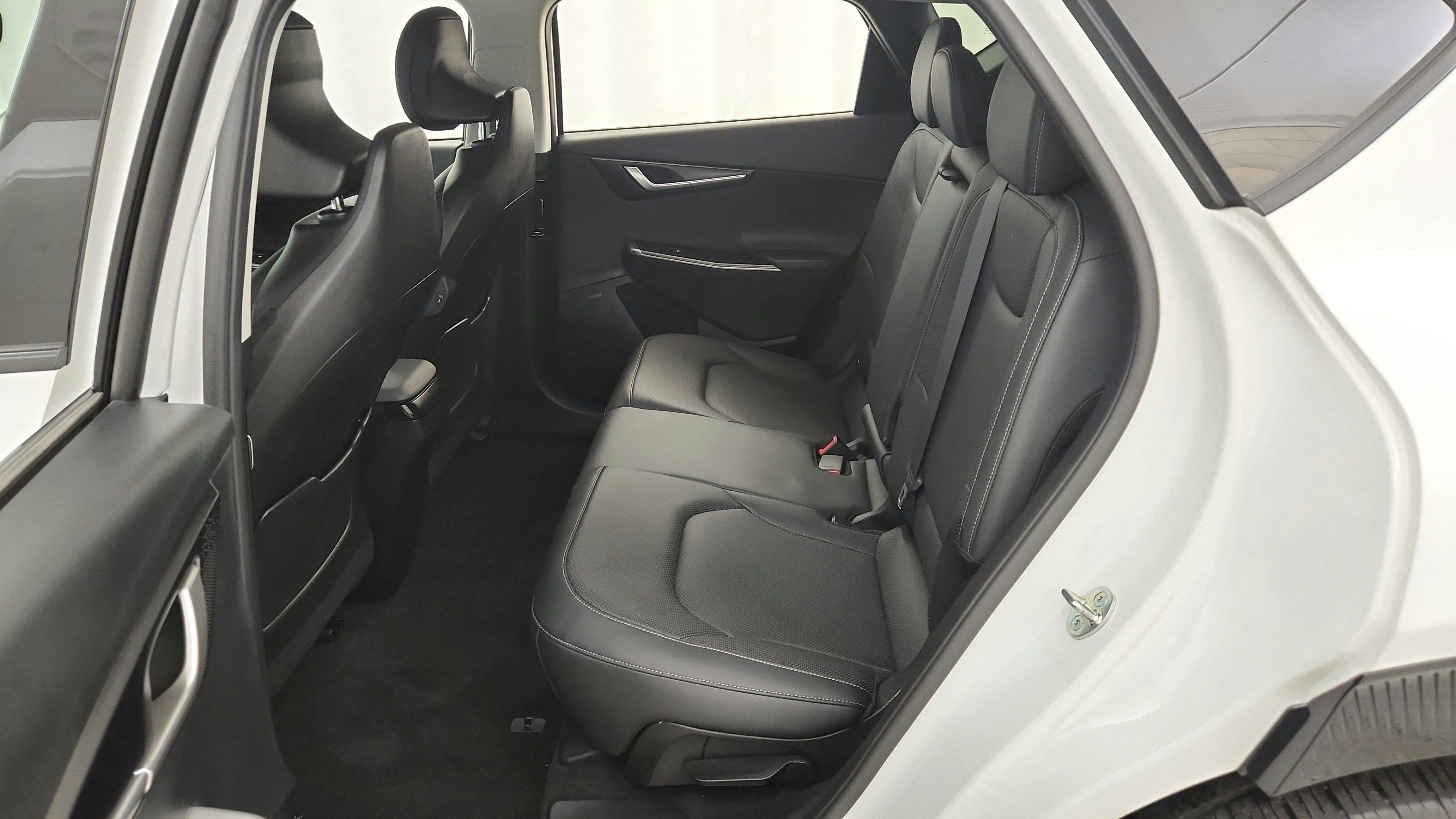 Used 2024 Kia EV6 Wind w/ Wind Technology Package AWD/4WD image 26